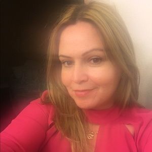 Meet your Posher, Bella